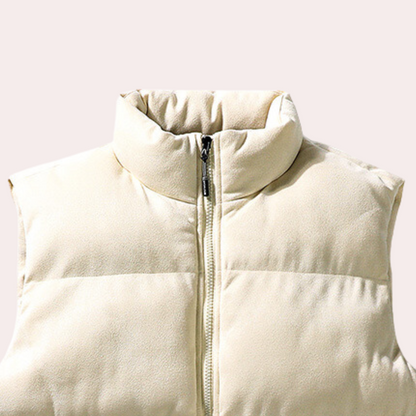 justin-lightweight-padded-vest-img4.png