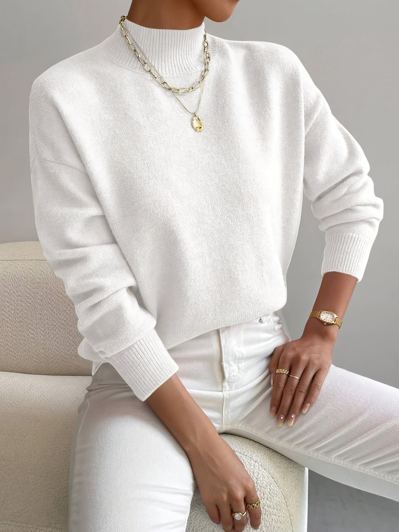 karen-relaxed-fit-mock-turtleneck-sweater-img2.jpg