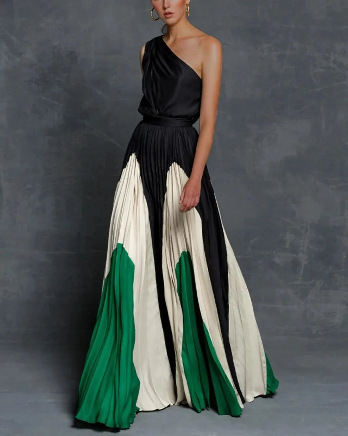 kelly-elegant-maxi-dress-with-shoulder-detail-img2.webp