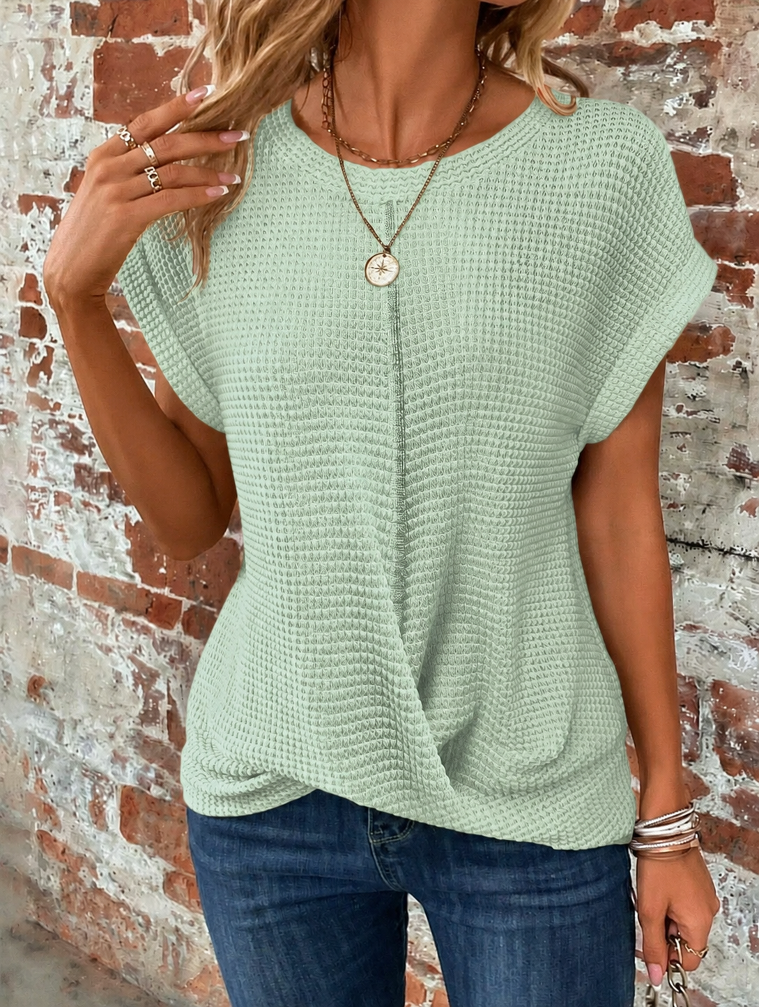 linda-relaxed-fit-waffle-knit-tee-img10.png