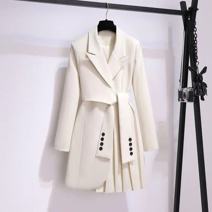 lisa-elegant-belted-coat-img1.jpg