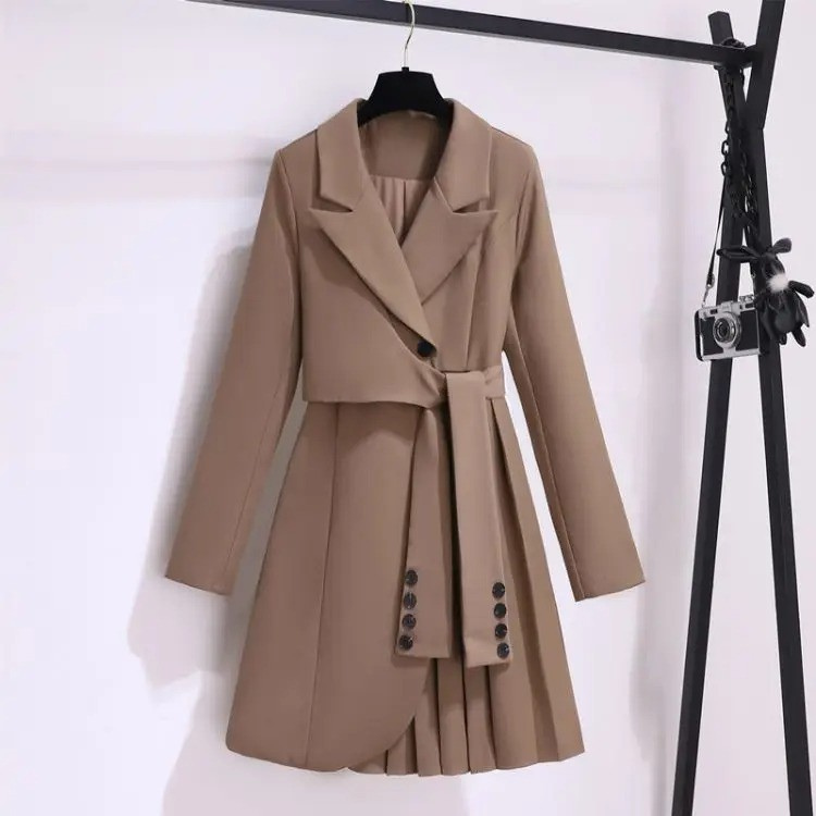lisa-elegant-belted-coat-img2.png