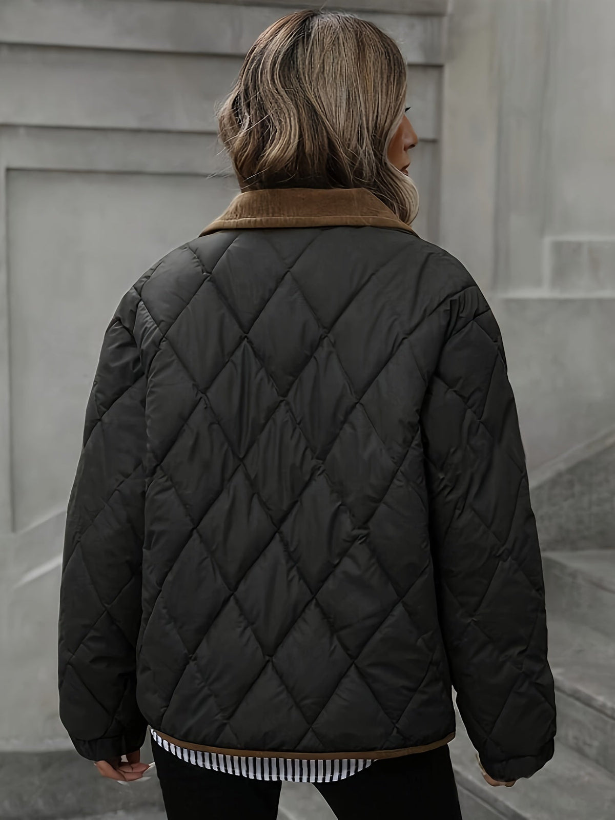 lisa-lightweight-quilted-jacket-img7.jpg