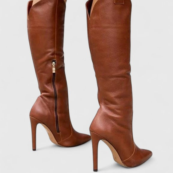 lisa-orthopedic-boots-img3.jpg