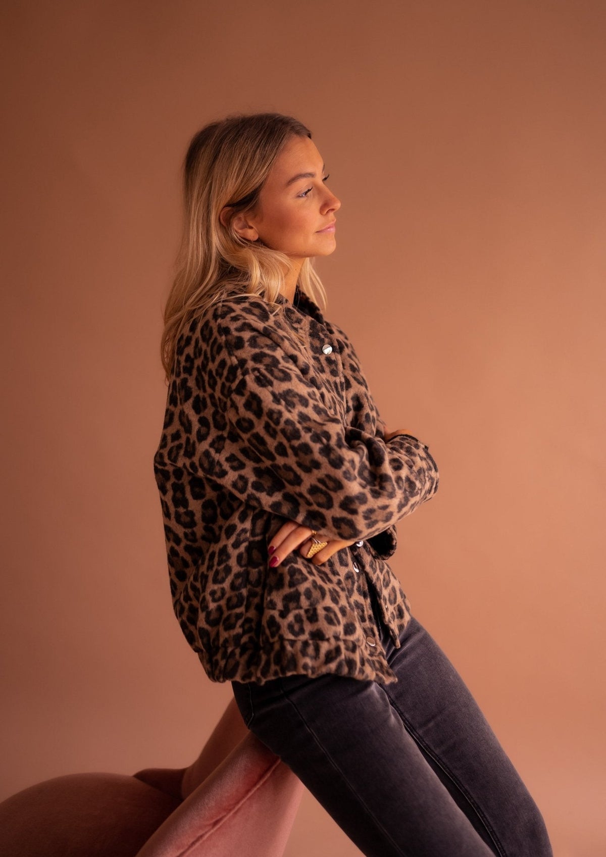 lisa-relaxed-fit-leopard-print-bomber-jacket-img6.jpg