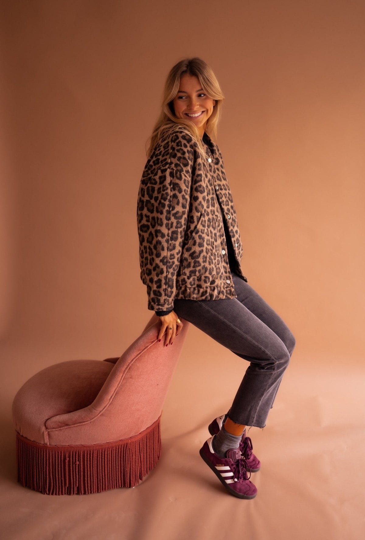 lisa-relaxed-fit-leopard-print-bomber-jacket-img8.jpg