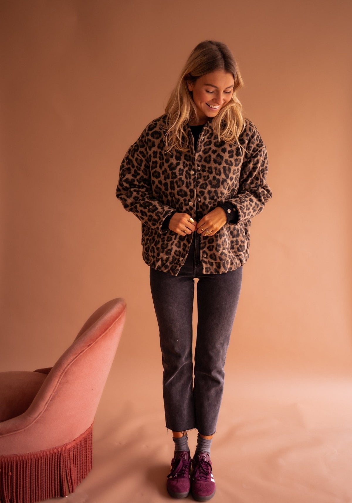 lisa-relaxed-fit-leopard-print-bomber-jacket-img9.jpg