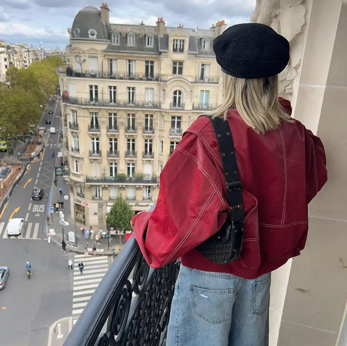 lisa-relaxed-fit-quilted-bomber-jacket-img9.jpg
