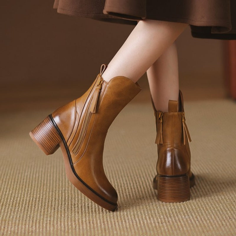 mary-classic-ankle-boots-img4.jpg