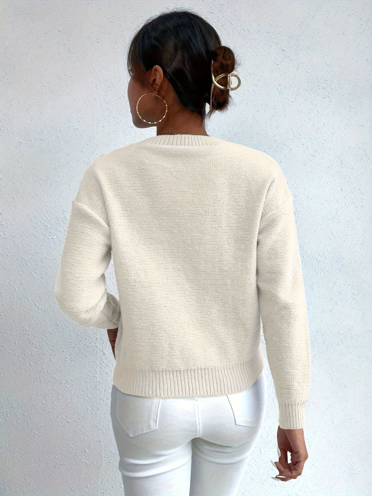 patricia-classic-cable-knit-sweater-img15.jpg
