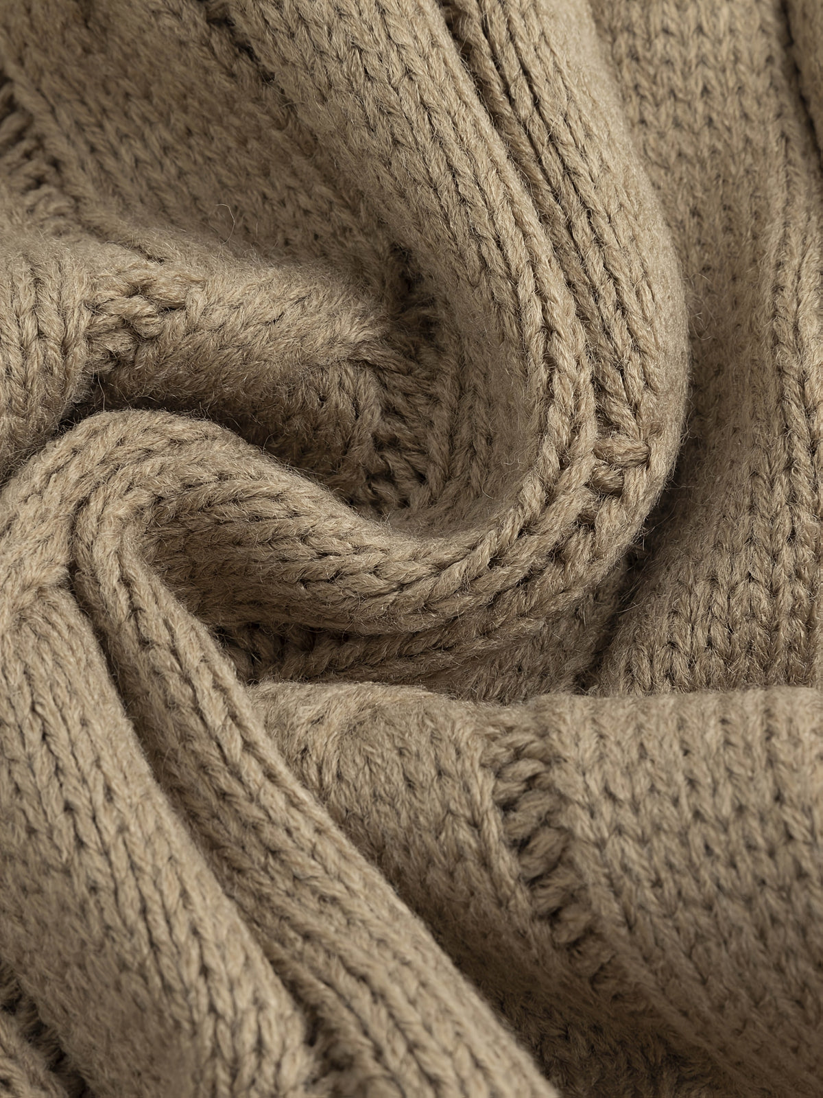 peter-classic-shawl-collar-cable-knit-cardigan-img6.jpg