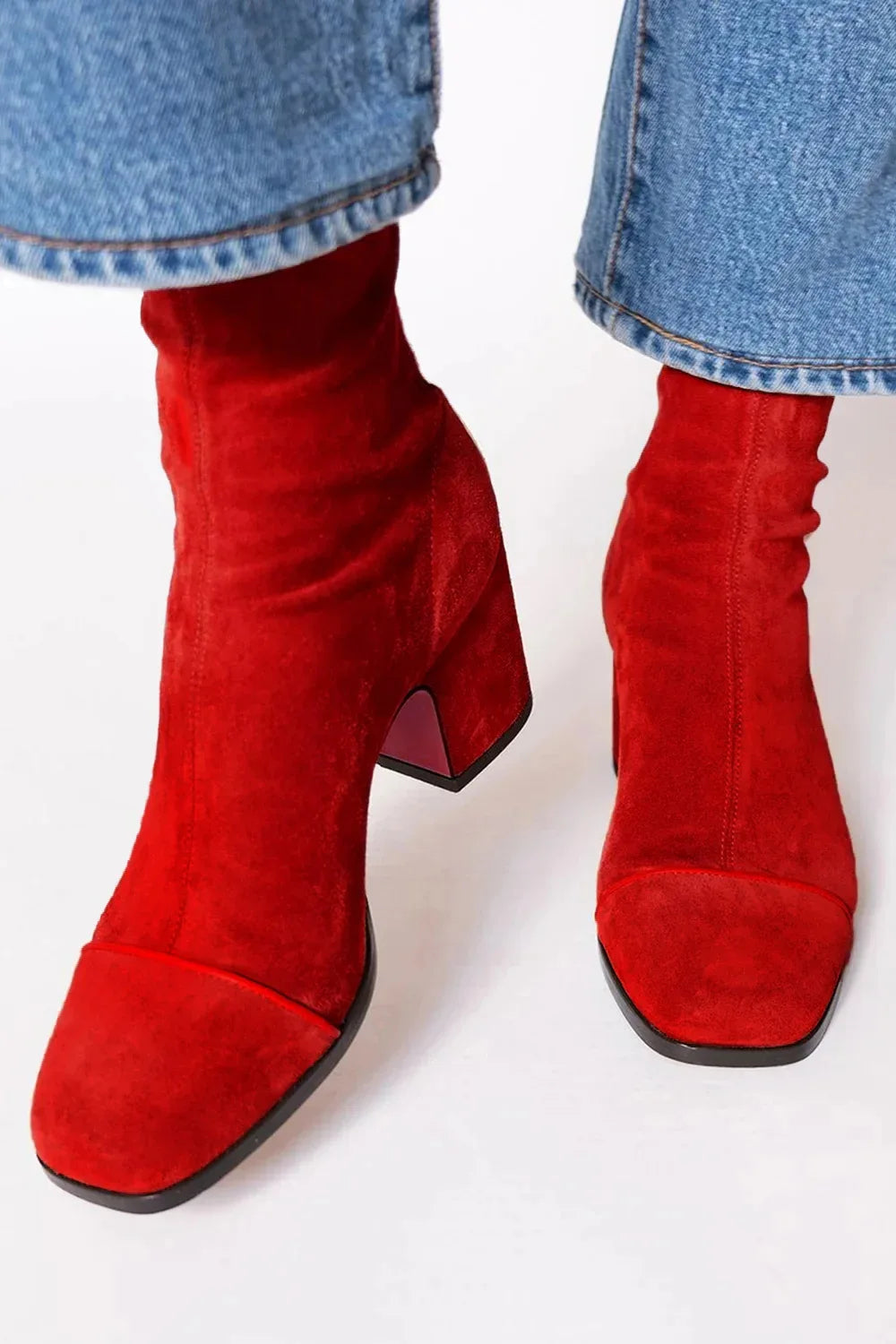 ruth-classic-ankle-boots-img7.webp