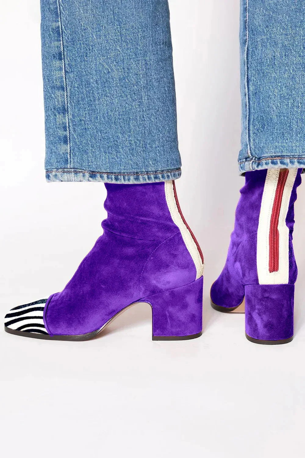 ruth-classic-ankle-boots-img8.webp