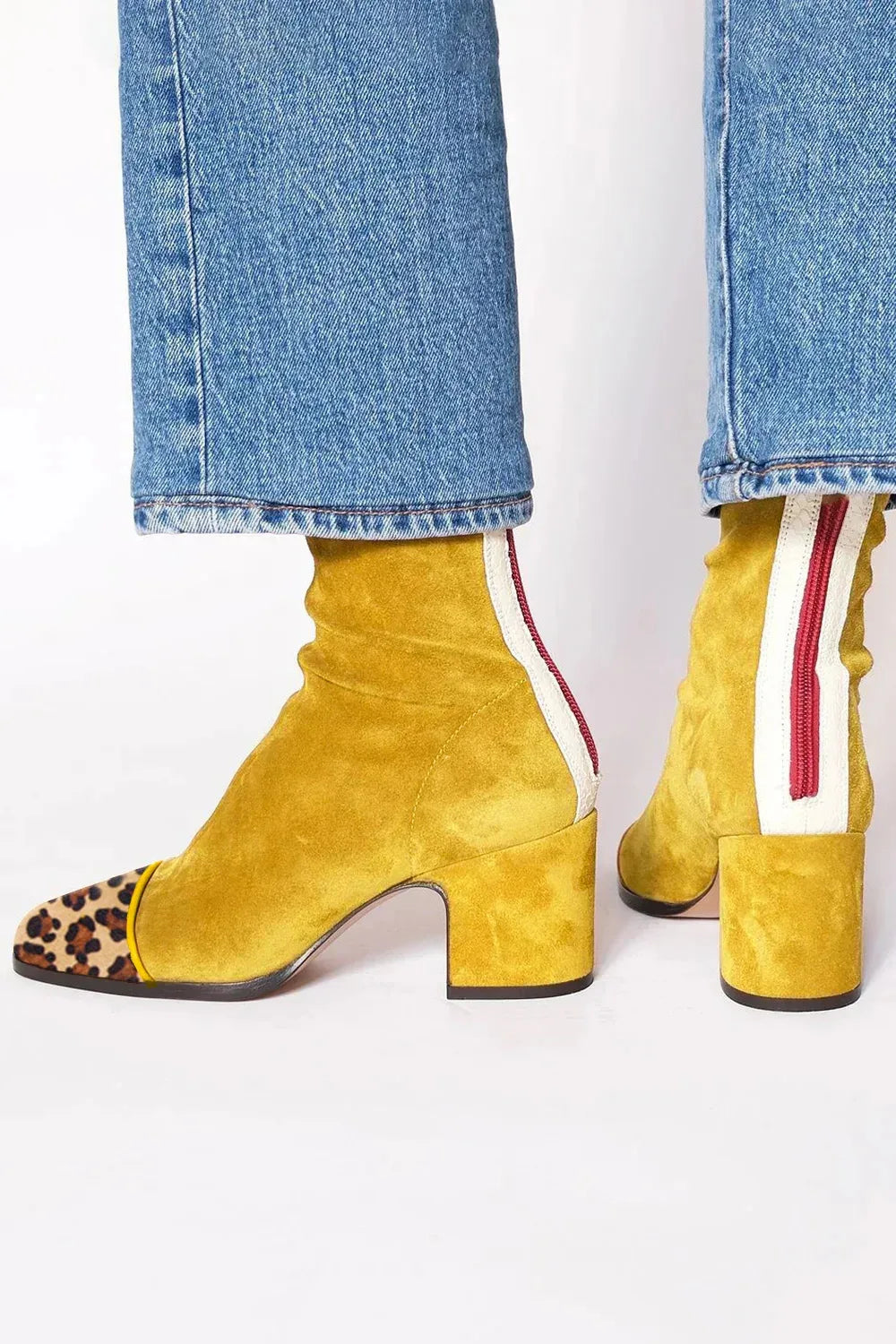 ruth-classic-ankle-boots-img9.webp