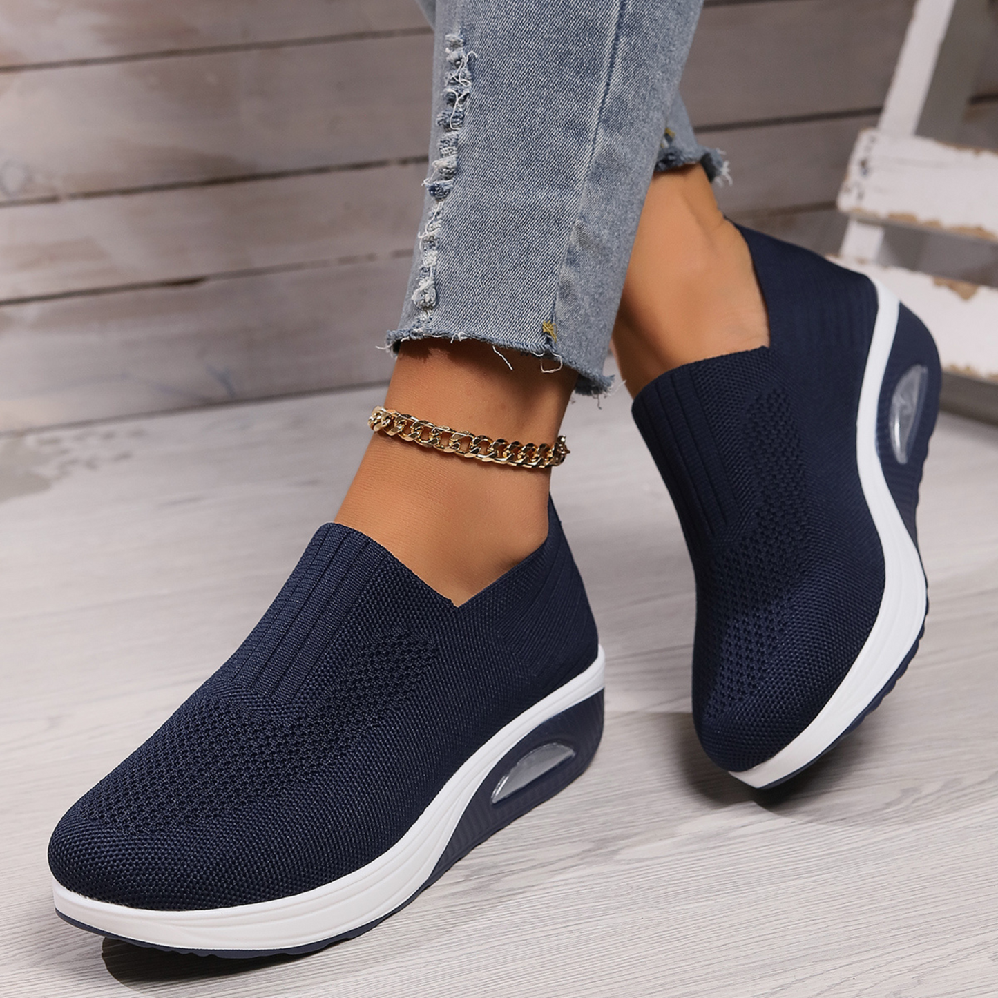sandra-comfortable-slip-on-sneakers-img3.png