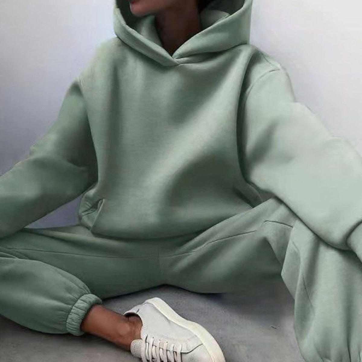 sandra-relaxed-fit-hoodie-jogger-two-piece-set-img3.jpg