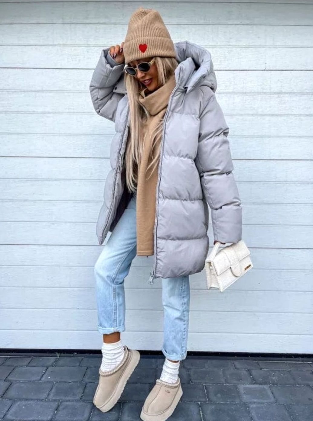 sarah-relaxed-fit-hooded-zip-up-puffer-jacket-img12.jpg