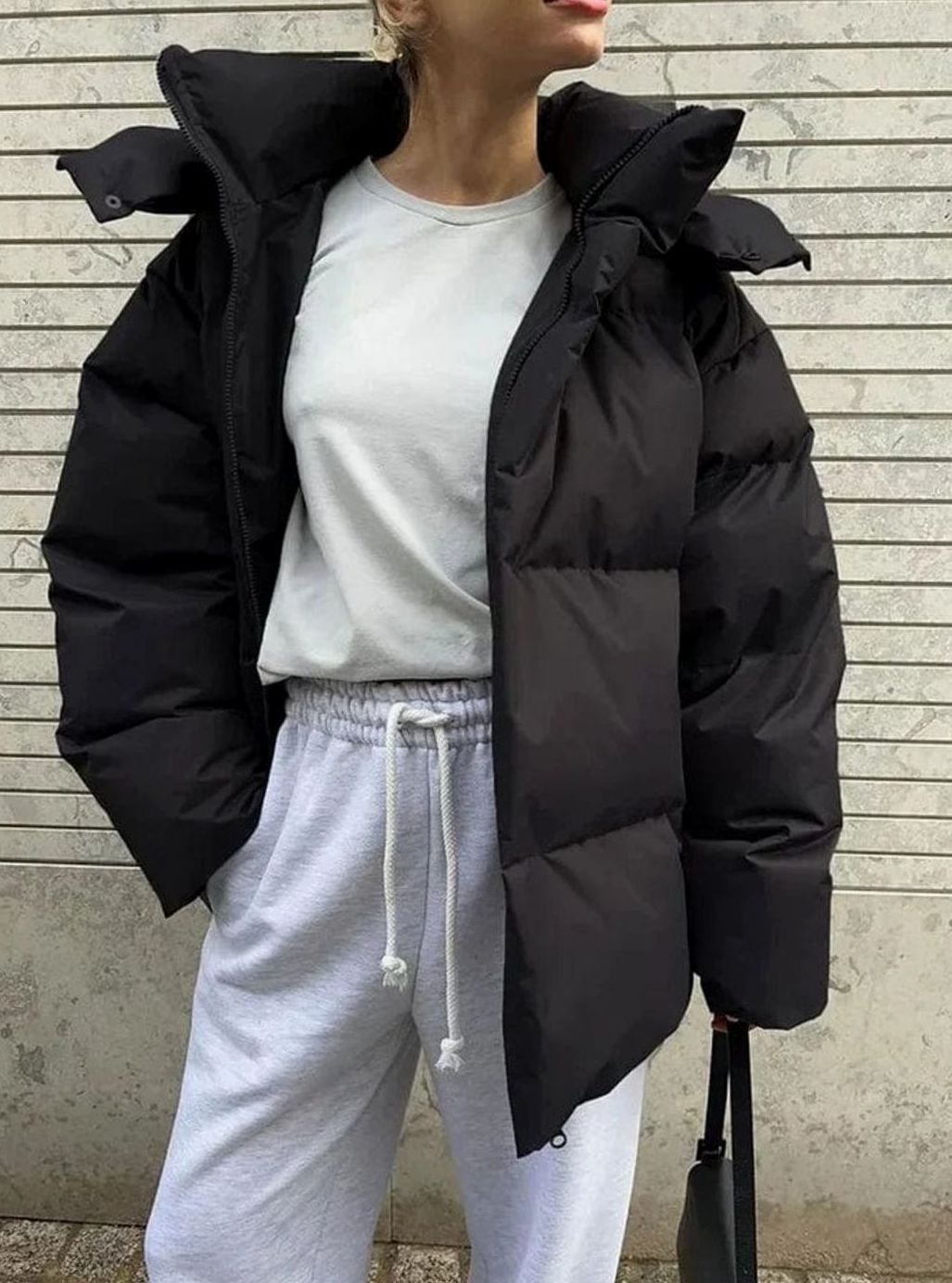 sarah-relaxed-fit-hooded-zip-up-puffer-jacket-img4.jpg