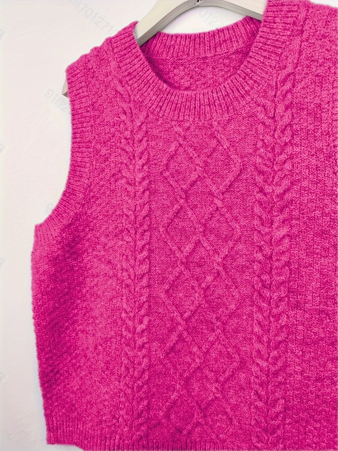 shirley-classic-cable-knit-sweater-vest-img12.jpg