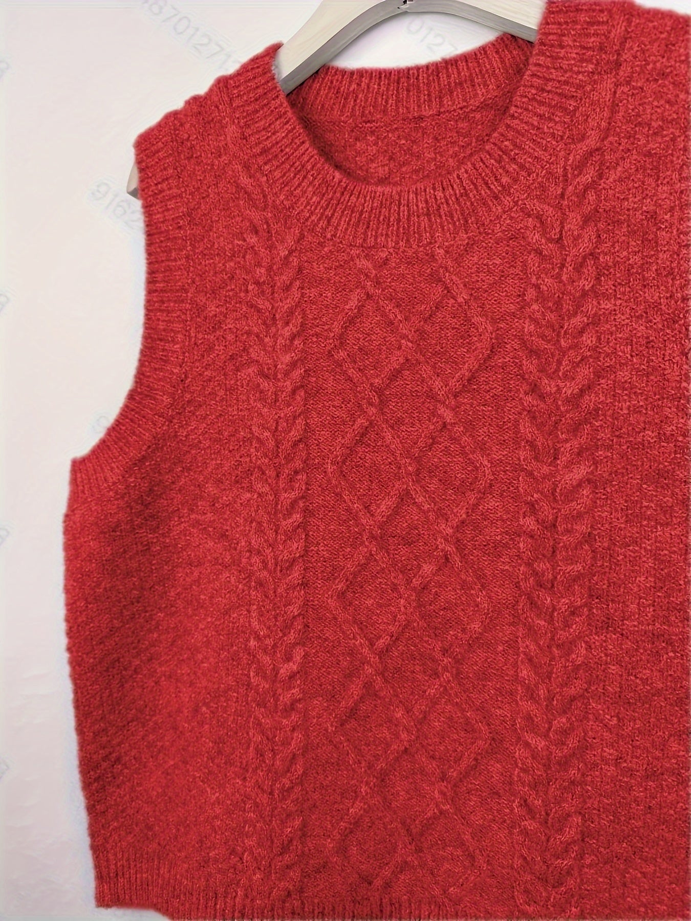 shirley-classic-cable-knit-sweater-vest-img15.jpg
