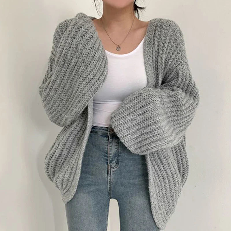 stephanie-relaxed-fit-cardigan-img3.webp