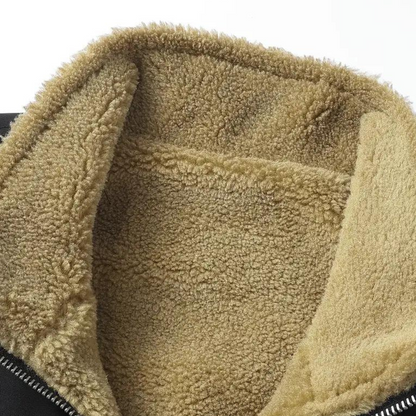 thomas-comfortable-cardigan-img2.png