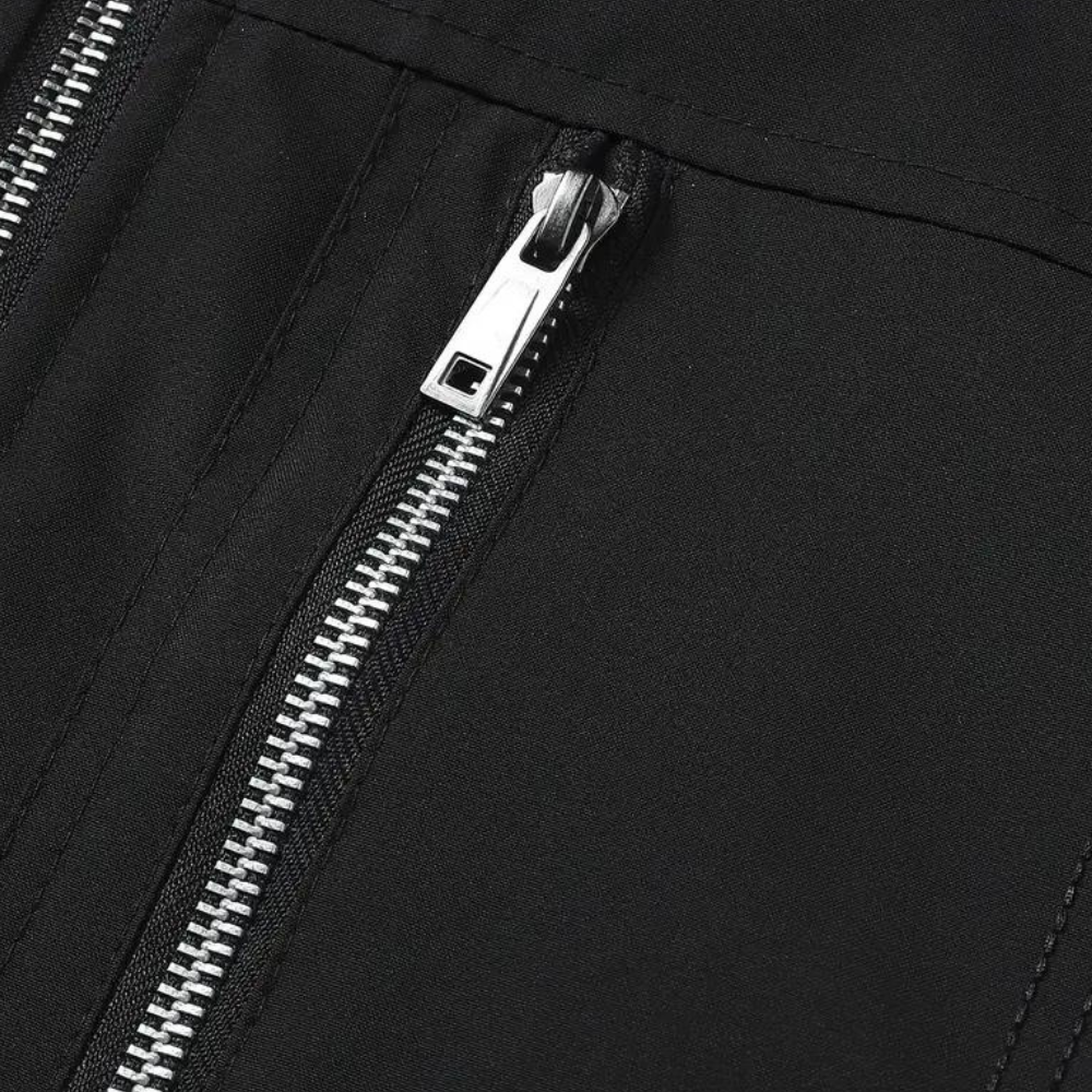 thomas-comfortable-cardigan-img3.png