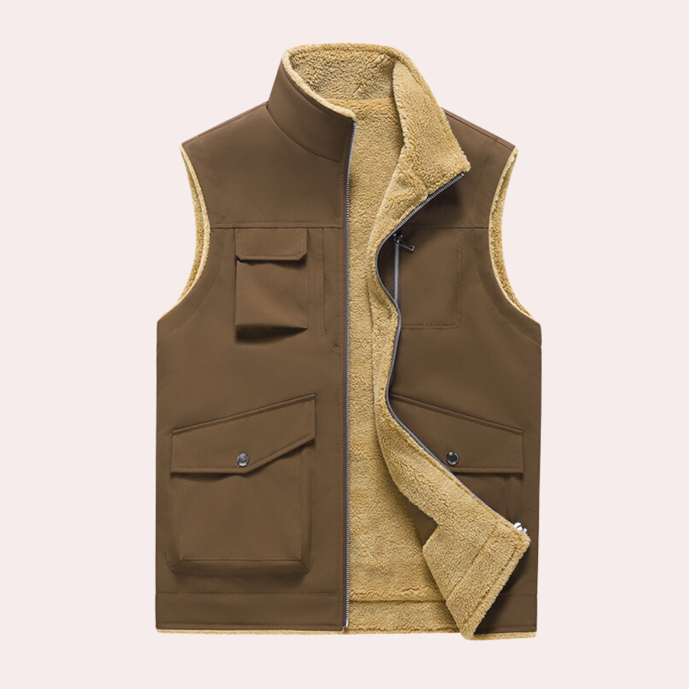 thomas-comfortable-cardigan-img4.png