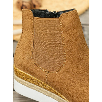 vera-cozy-wedge-ankle-boots-img4.jpg